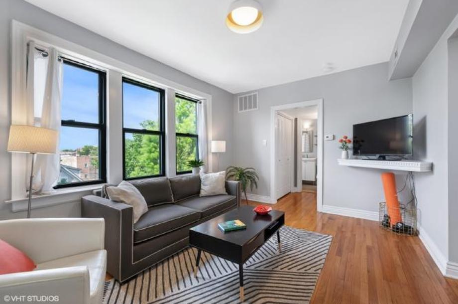 2709 W Belden Ave #3-3