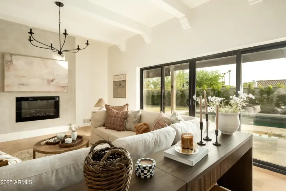 8401 E Vista Del Lago-7