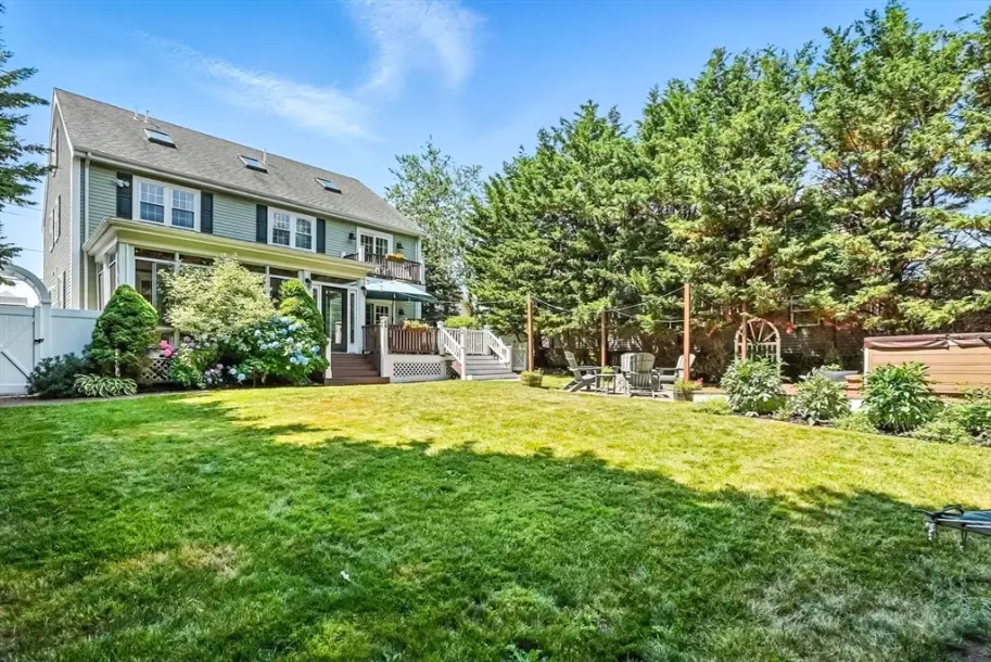 96 Bay View Ave-37
