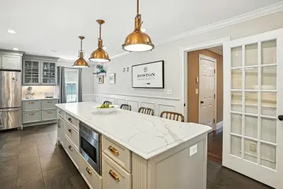 96 Bay View Ave