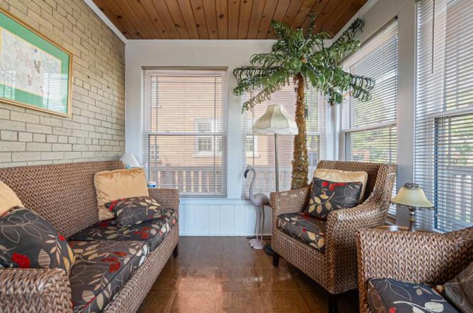 6344 N Lenox Ave-14
