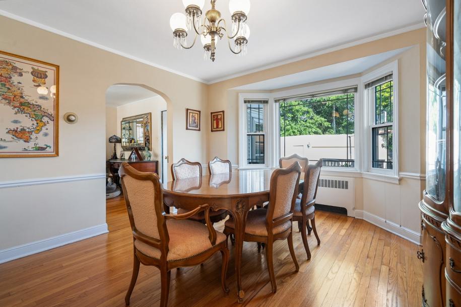 6344 N Lenox Ave-18