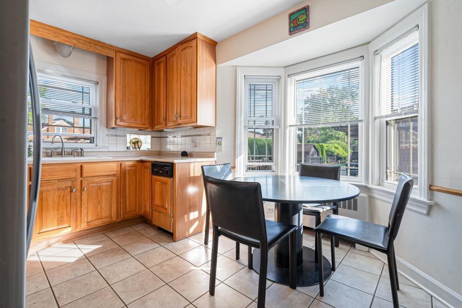 6344 N Lenox Ave-17