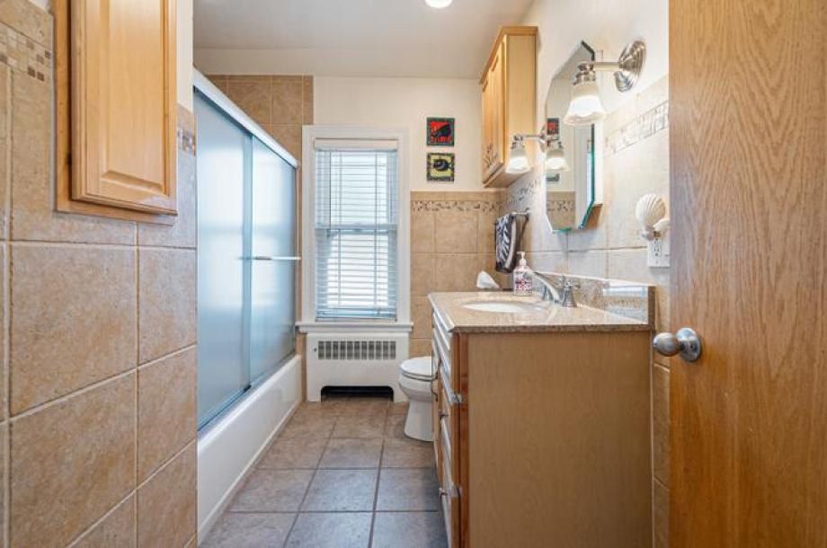 6344 N Lenox Ave-2