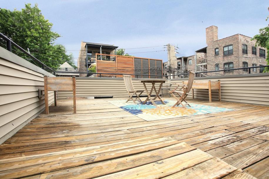 1915 N Albany Ave-19