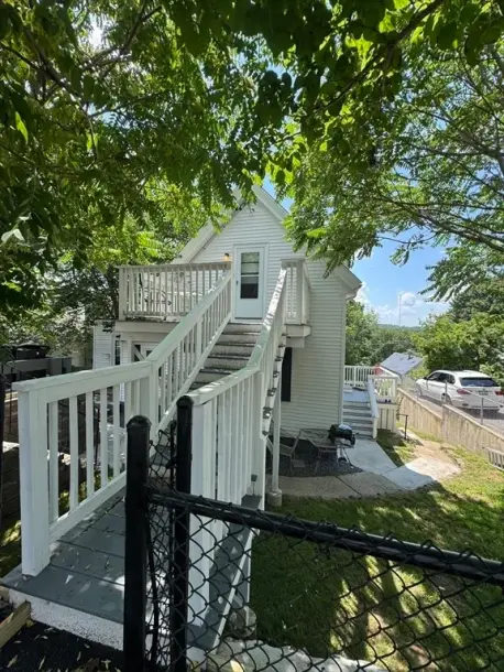 190 Common St-29