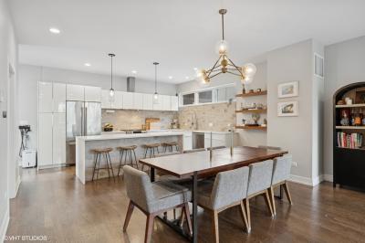 1633 N Saint Louis Ave