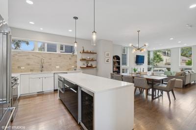 1633 N Saint Louis Ave