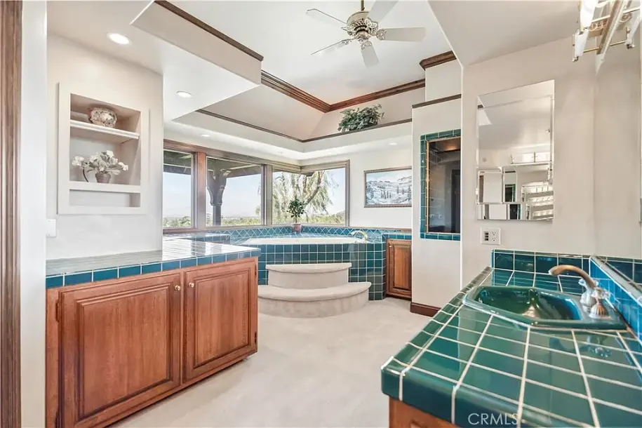 7008 Hawarden Dr-35