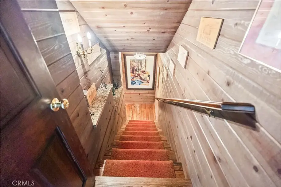 7008 Hawarden Dr-41