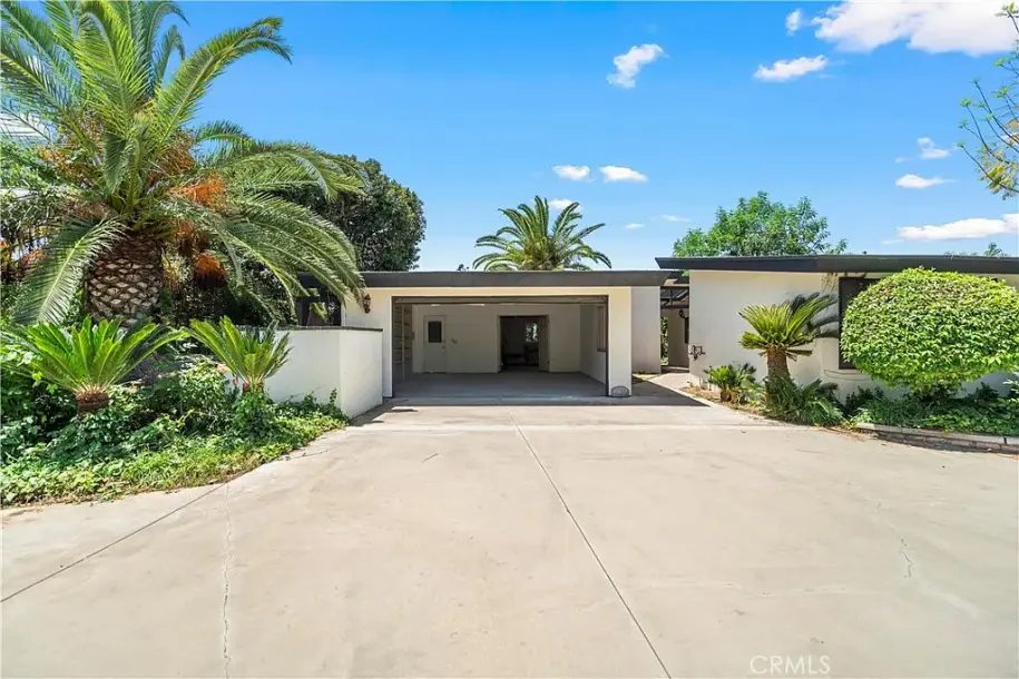 7008 Hawarden Dr-48