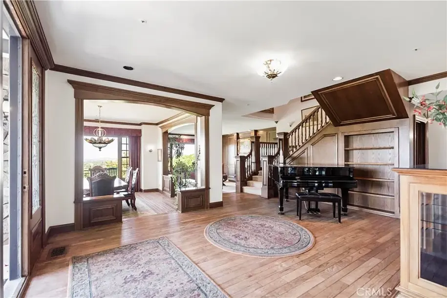 7008 Hawarden Dr-6