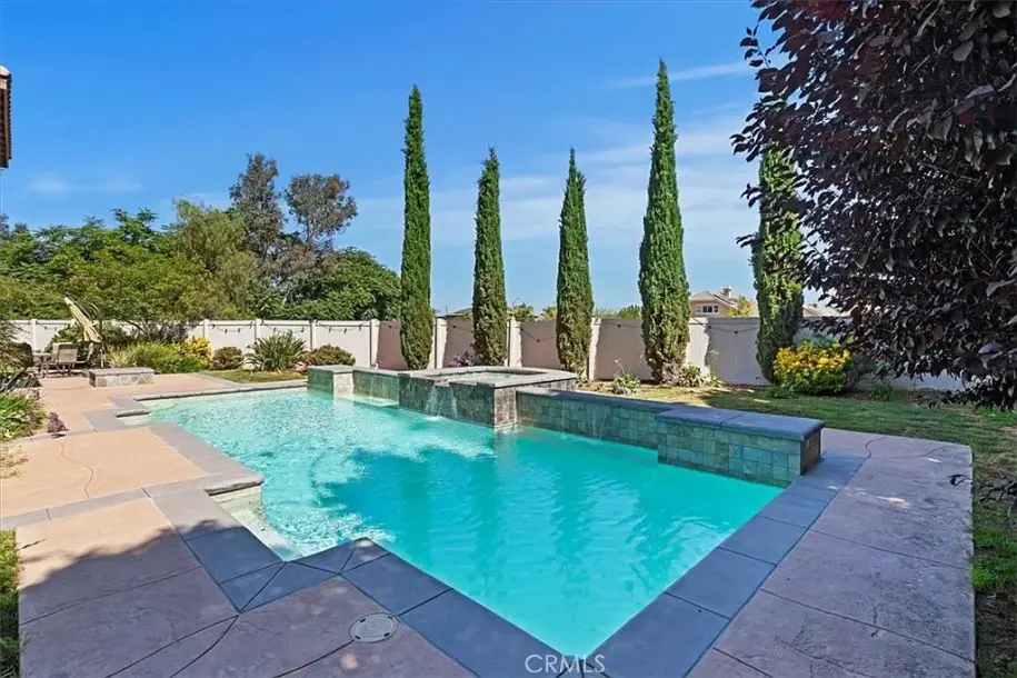 16858 Mariposa Ave-43