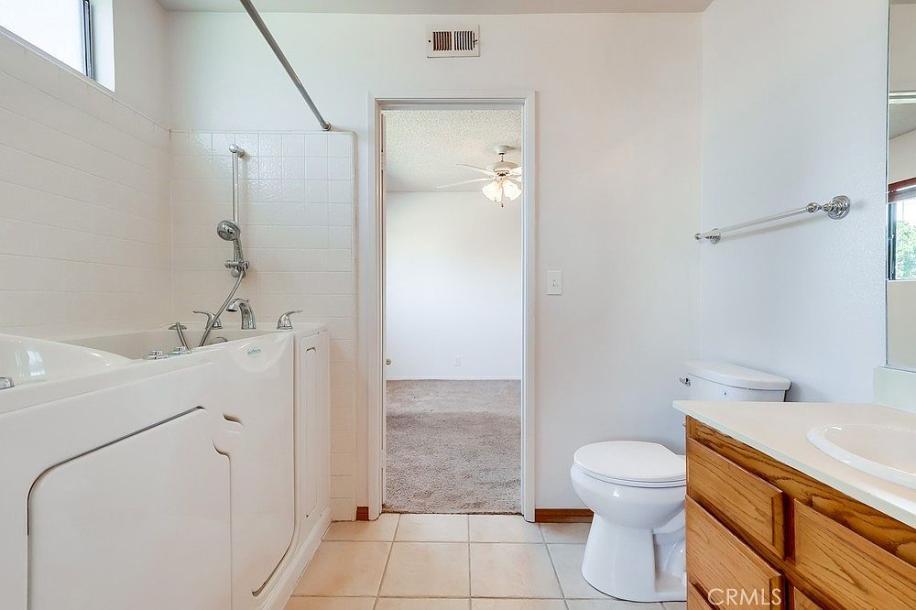 1089 Via Cordova, San Pedro, CA 90732-35