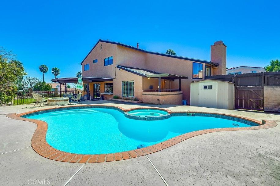1089 Via Cordova, San Pedro, CA 90732-49