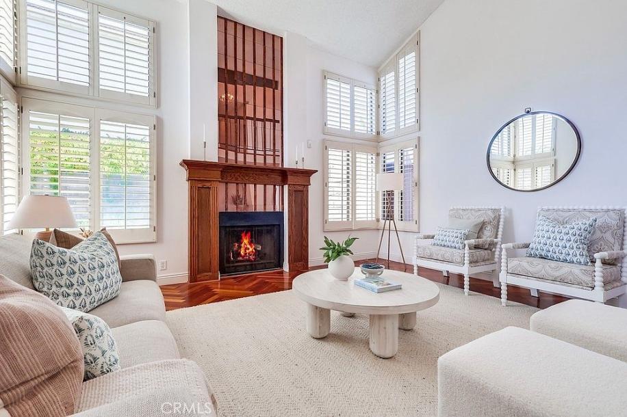 1089 Via Cordova, San Pedro, CA 90732-68