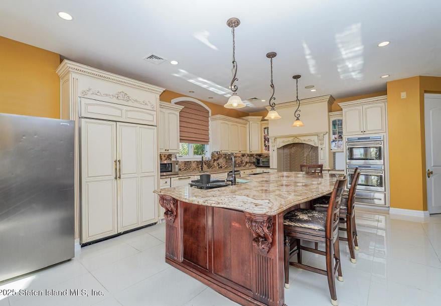 14 Ottavio Promenade, Staten Island, NY 10307-37