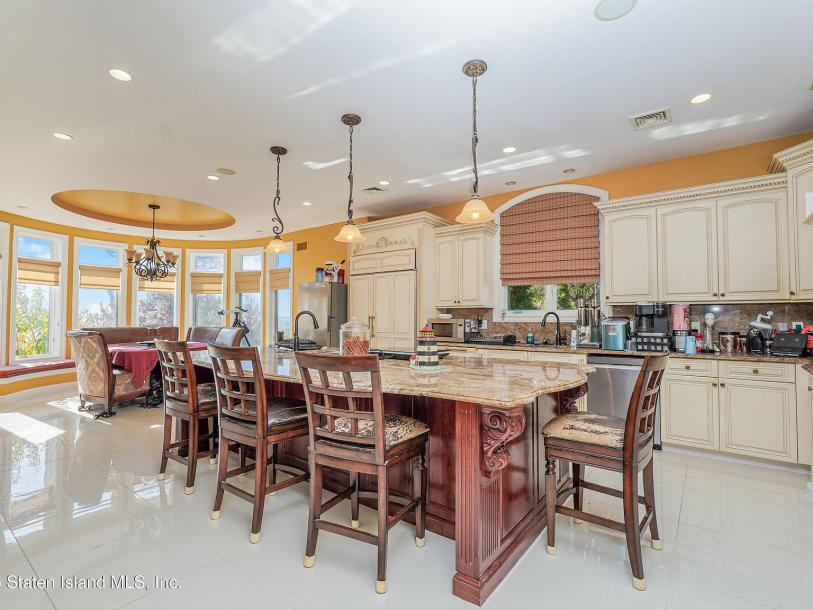 14 Ottavio Promenade, Staten Island, NY 10307-36