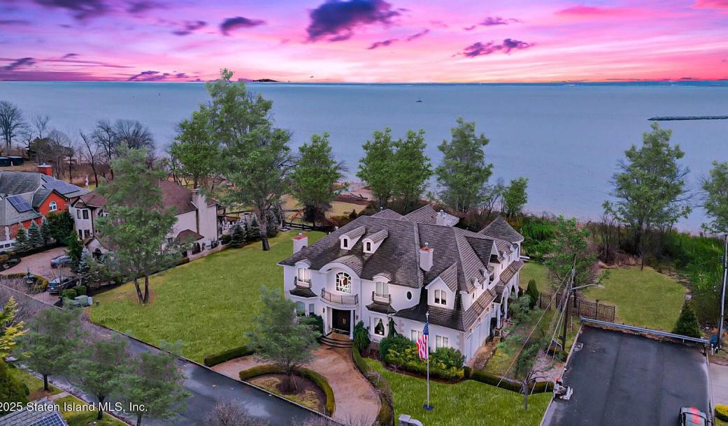 14 Ottavio Promenade, Staten Island, NY 10307-48