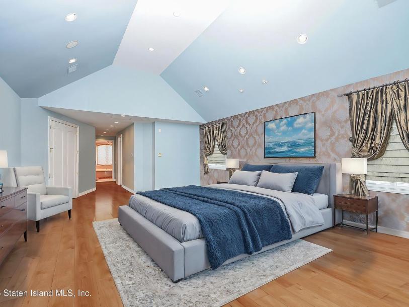 14 Ottavio Promenade, Staten Island, NY 10307-24