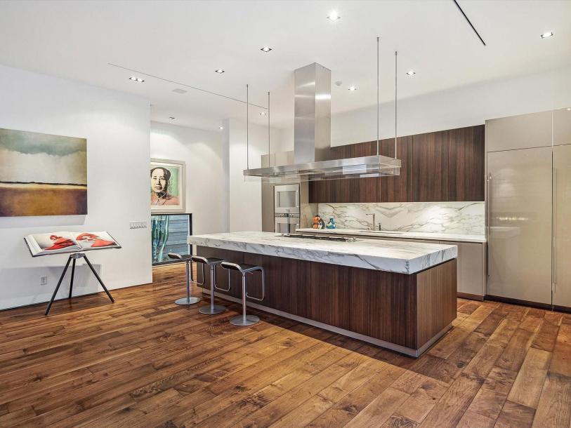 1529 Indiana St, Houston, TX 77006-27