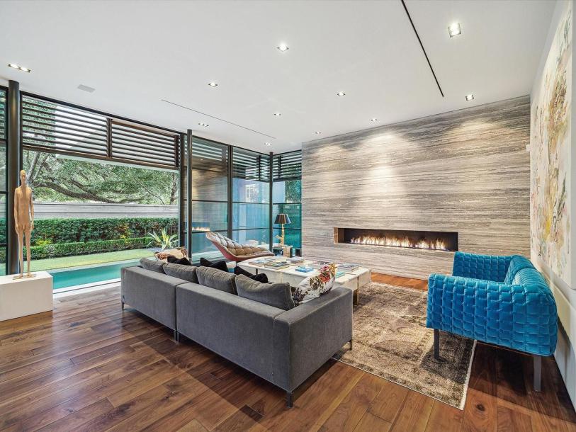 1529 Indiana St, Houston, TX 77006-29