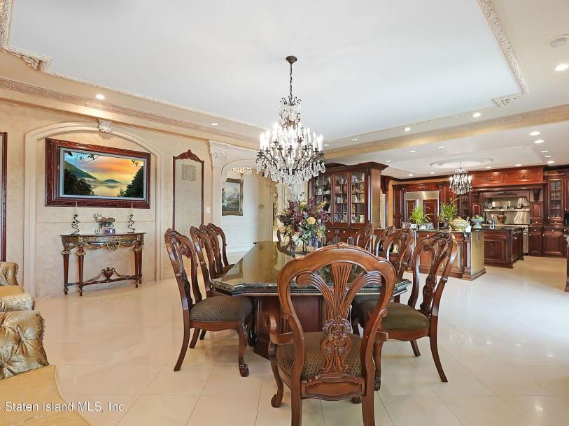177 Benedict Rd, Staten Island, NY 10304-6