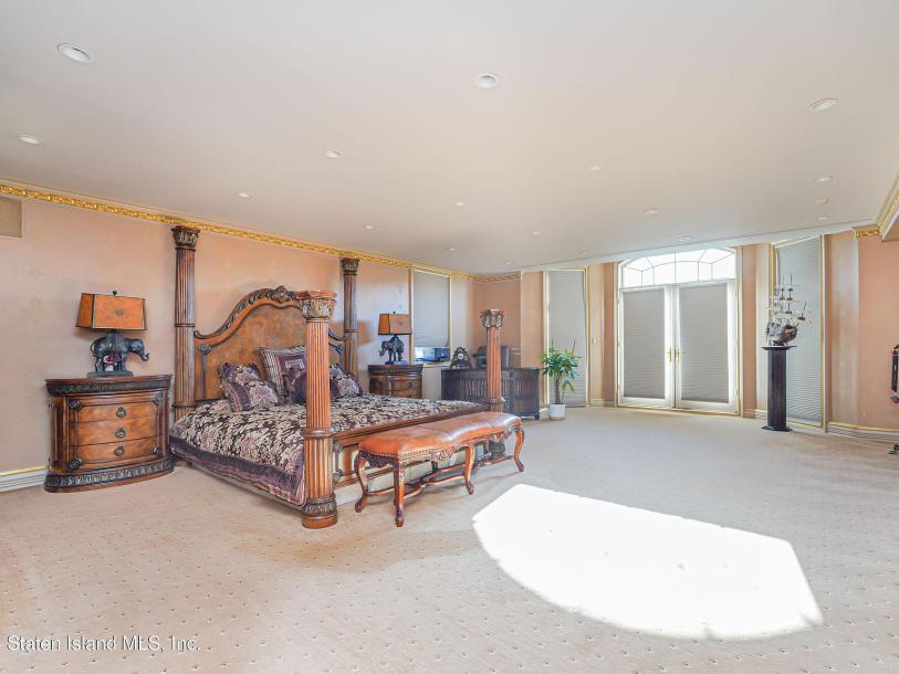 177 Benedict Rd, Staten Island, NY 10304-29