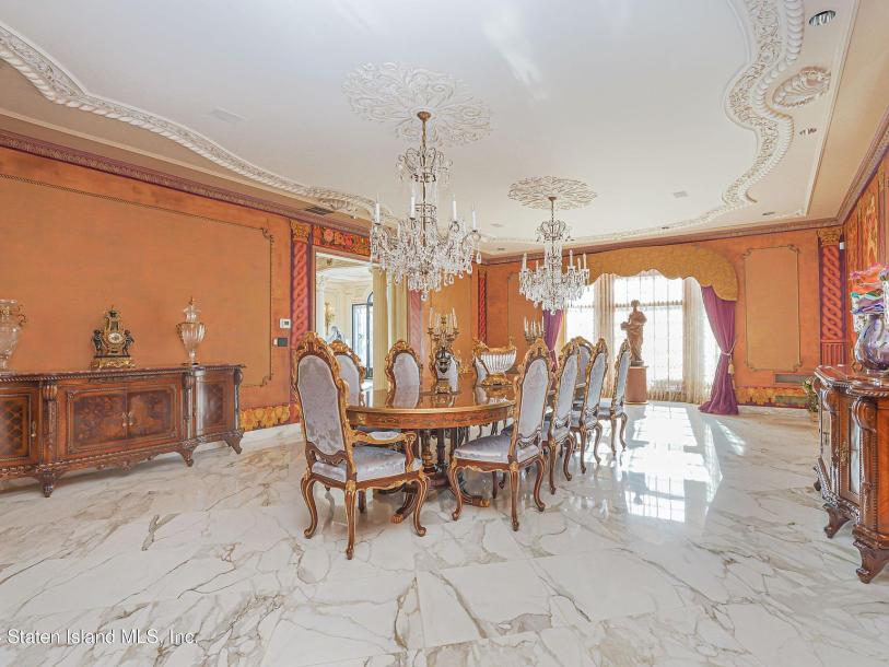 177 Benedict Rd, Staten Island, NY 10304-36