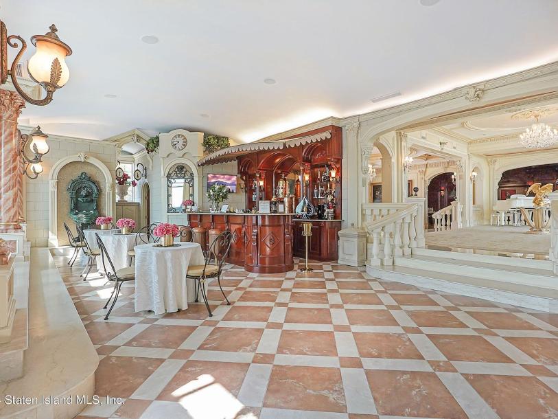 177 Benedict Rd, Staten Island, NY 10304-50