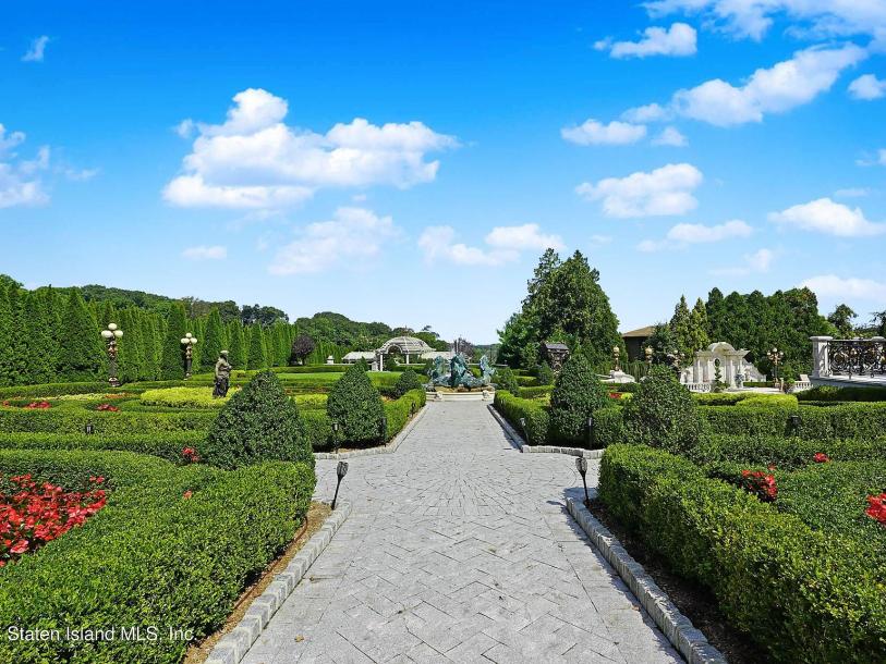 177 Benedict Rd, Staten Island, NY 10304-70