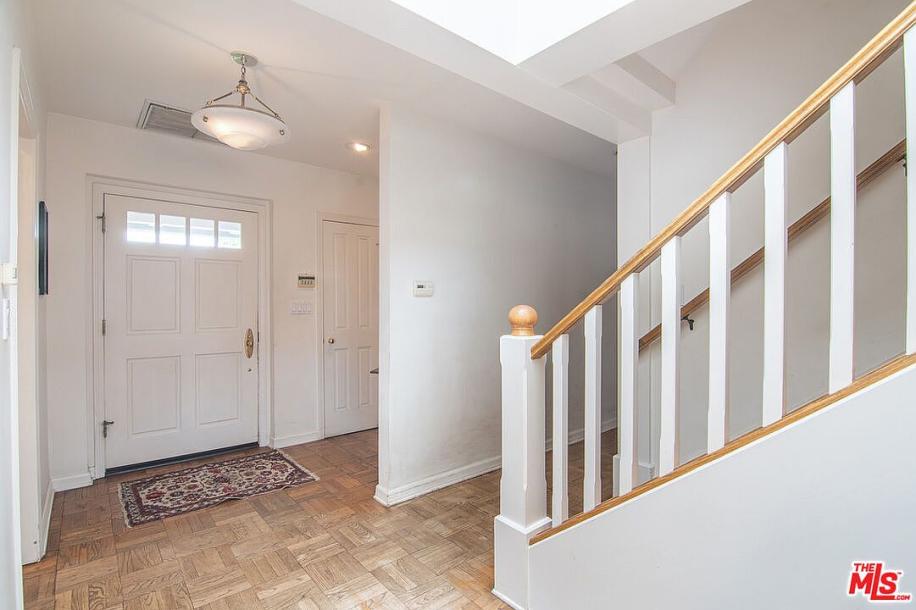 2179 Linda Flora Dr, Los Angeles, CA 90077-3