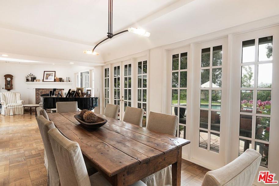 2179 Linda Flora Dr, Los Angeles, CA 90077-8