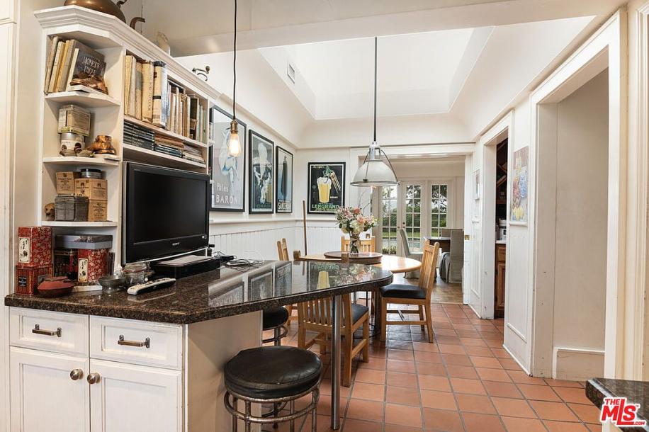 2179 Linda Flora Dr, Los Angeles, CA 90077-16