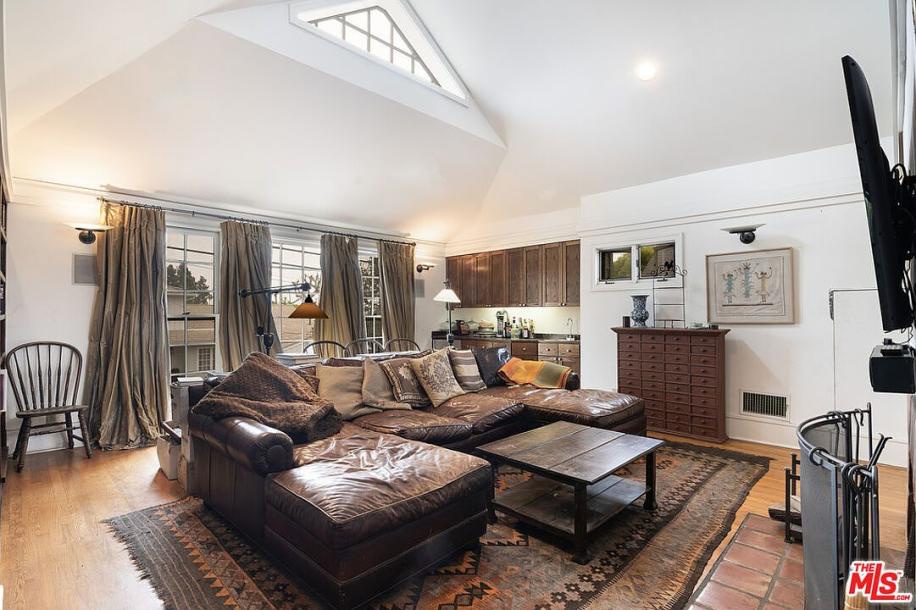 2179 Linda Flora Dr, Los Angeles, CA 90077-17