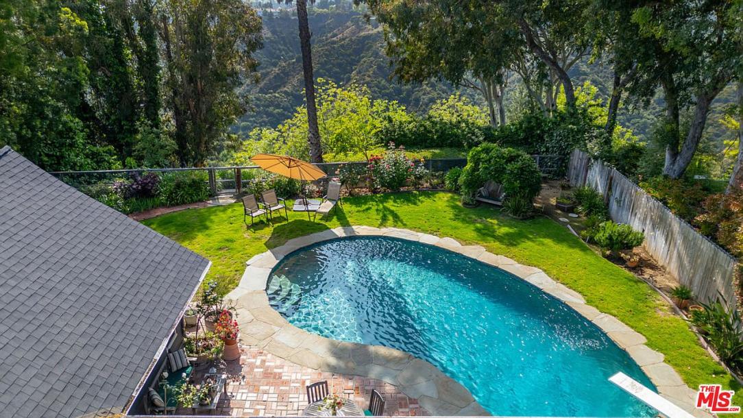 2179 Linda Flora Dr, Los Angeles, CA 90077-53