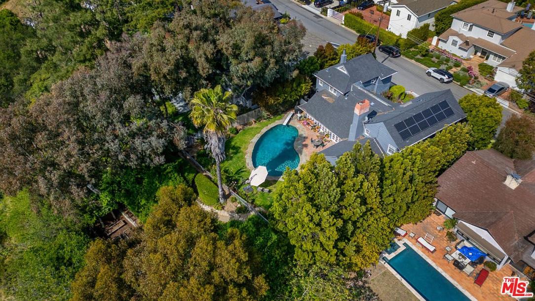2179 Linda Flora Dr, Los Angeles, CA 90077-64