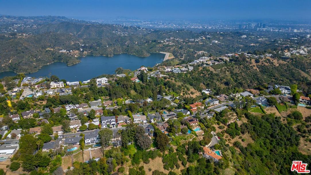 2179 Linda Flora Dr, Los Angeles, CA 90077-68