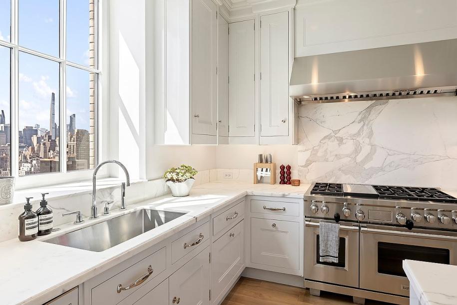 301 E 80th St #25B, New York, NY 10075-3