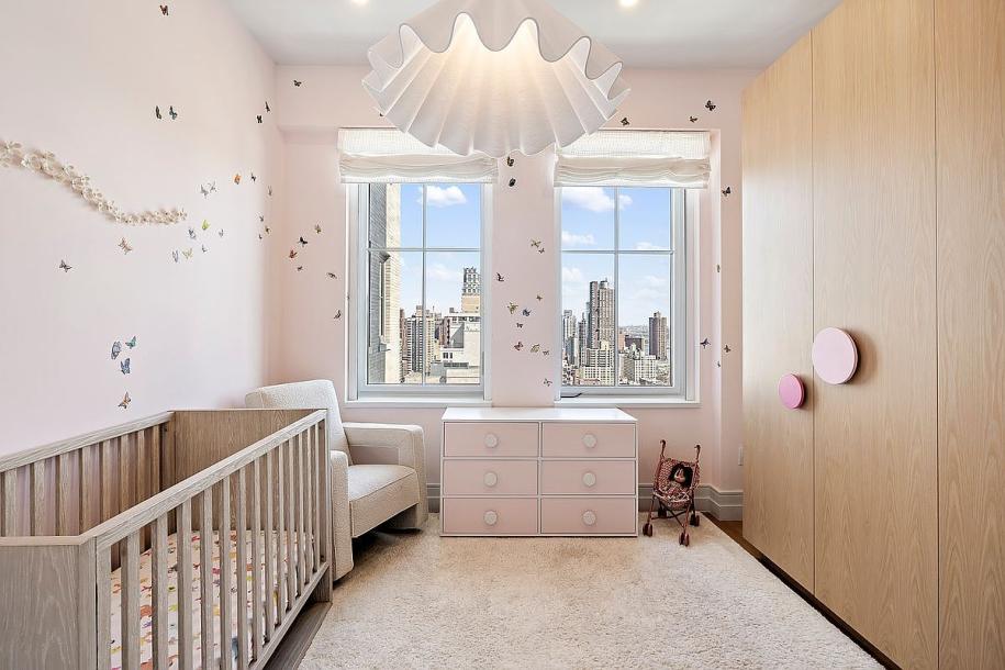 301 E 80th St #25B, New York, NY 10075-17