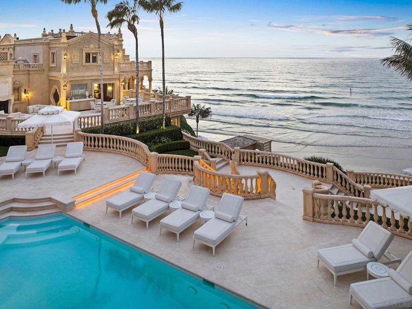 1900 Spindrift Dr, La Jolla, CA 92037-50