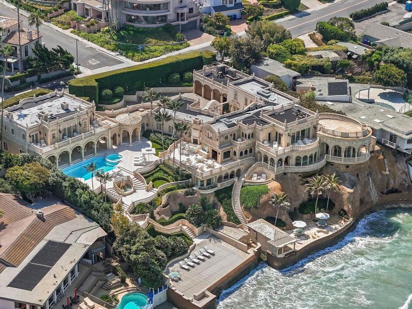 1900 Spindrift Dr, La Jolla, CA 92037-2