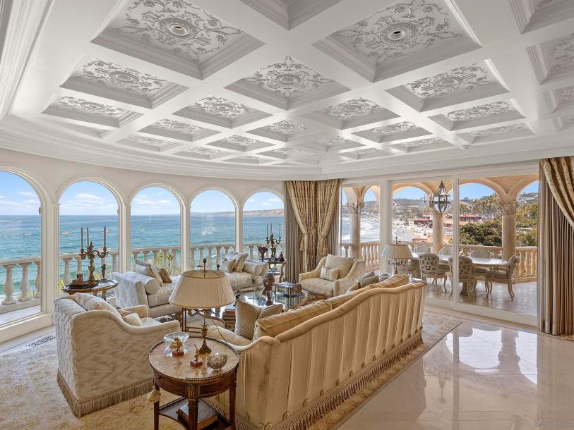 1900 Spindrift Dr, La Jolla, CA 92037-33