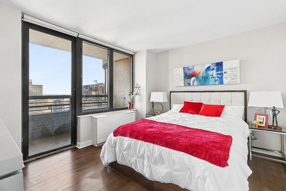 330 E 38th St APT 50E, New York, NY 10016-4