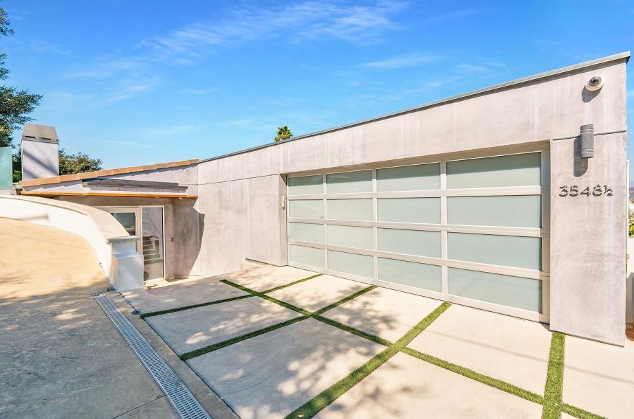 3548 1/2 Multiview Dr, Los Angeles, CA 90068-8