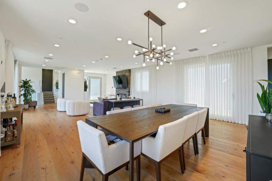 3548 1/2 Multiview Dr, Los Angeles, CA 90068-13