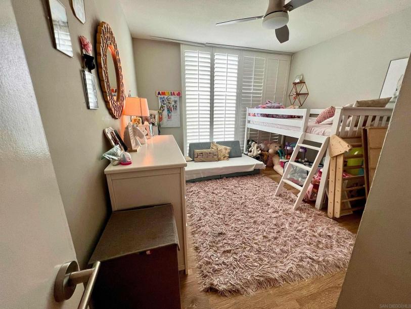 3850 Riviera Dr UNIT 3B, San Diego, CA 92109-9