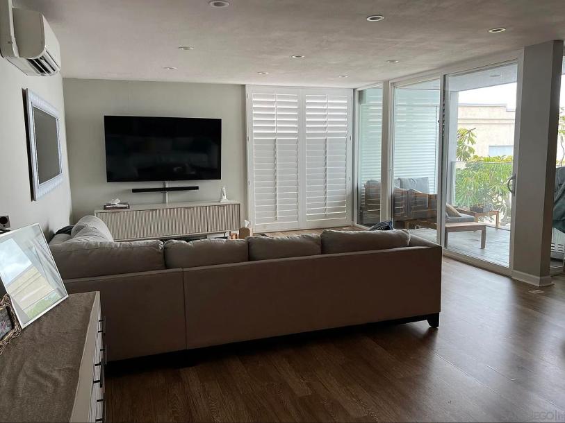 3850 Riviera Dr UNIT 3B, San Diego, CA 92109-30