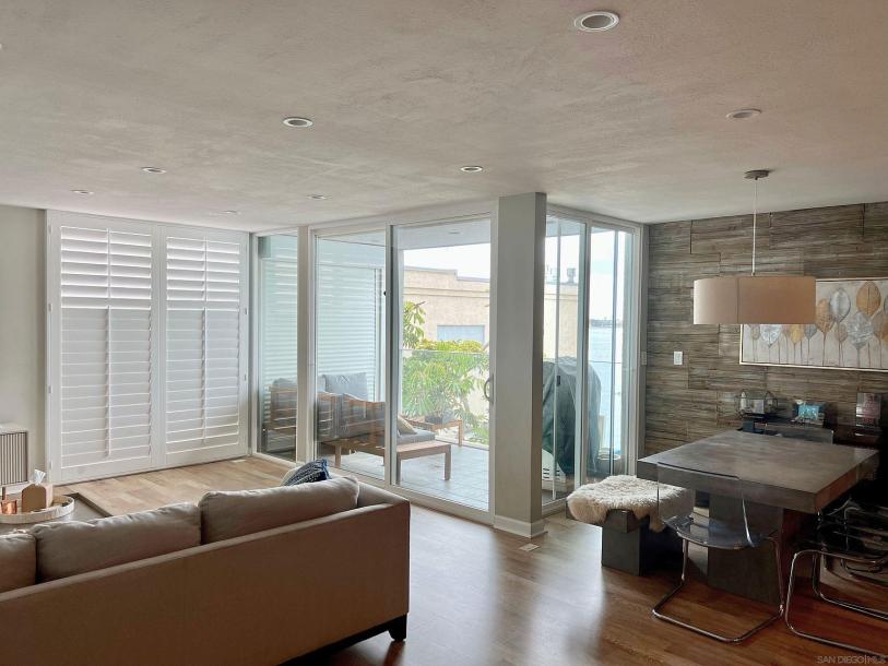 3850 Riviera Dr UNIT 3B, San Diego, CA 92109-31