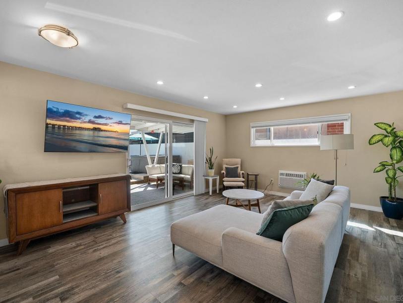 4125 Chippewa Ct, San Diego, CA 92117-16